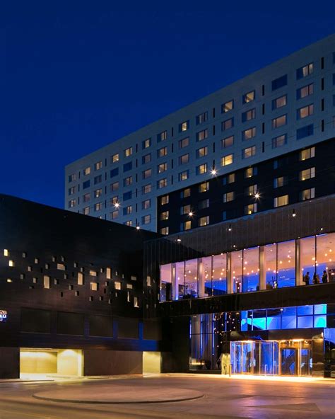 Mall of America Hotels .